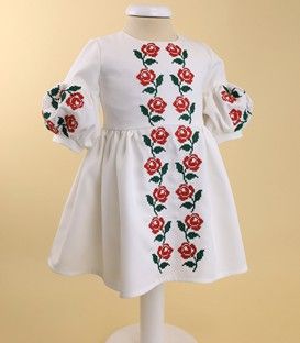 Costume populare botez fetite