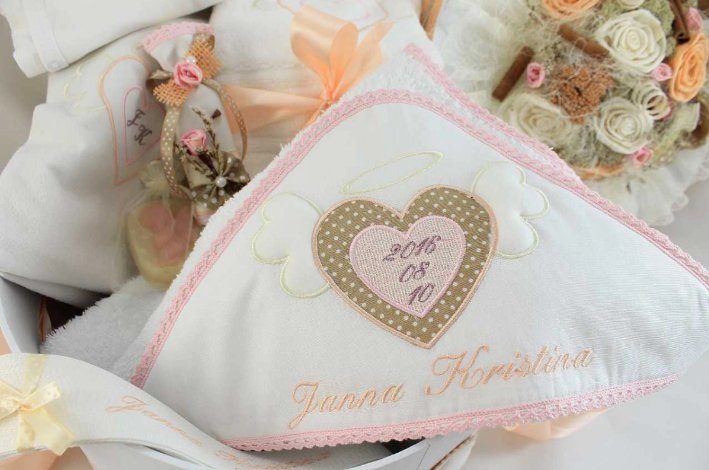 Trusou fetite botez inimioara Angelica